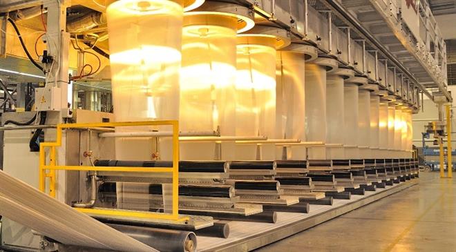 Tell us about your Spun bond High Performance Technology (SHPT) for production of high-quality nonwovens. In which industries are these nonwovens used?